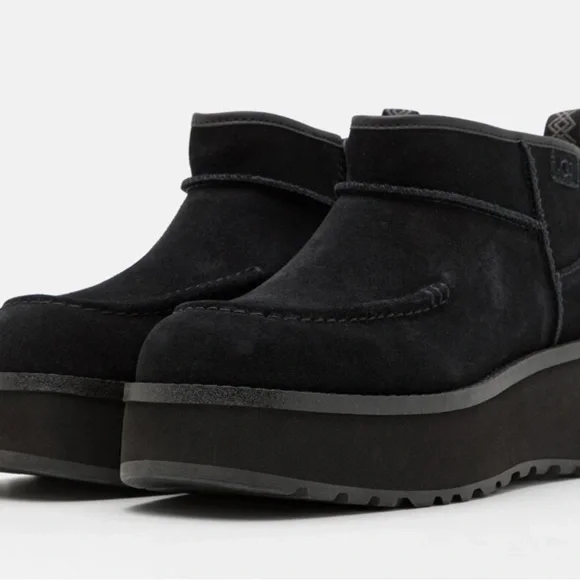 UGG Women’s Platform Suede Ankle Boots Black Size 7.5 – Chunky Lug Sole, New - Picture 3 of 10